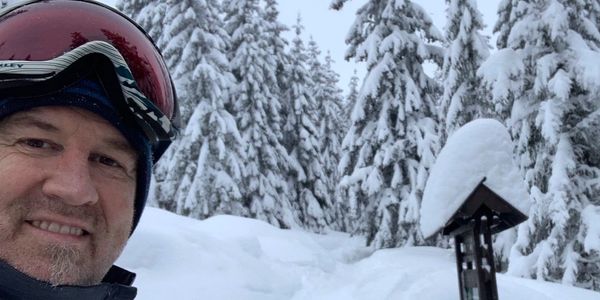 About Us - Jasna Adventures