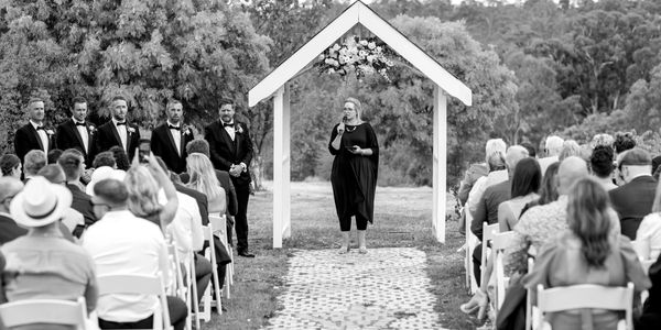 Heidi Craddock celebrant officiating a wedding ceremony