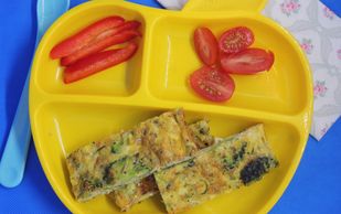 broccoli courgette and cheese frittata fritters. baby led weaning meal deliveries