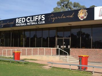 Front of Red Cliffs Clubroom