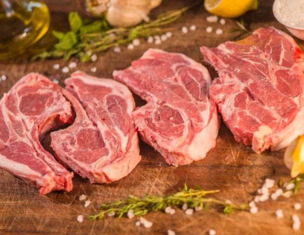 Lamb Shoulder Chops ($25.99 per kg)