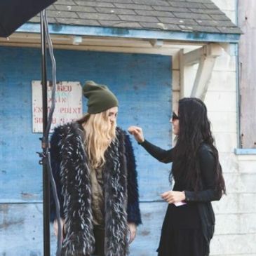 fashion stylist, photoshoot stylist, wardrobe stylist