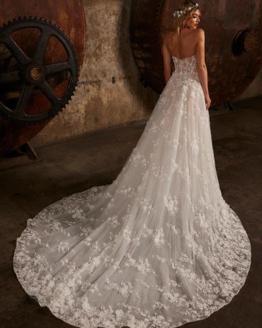 Calla Blanche Crishell Wedding Dress Tampa Florida