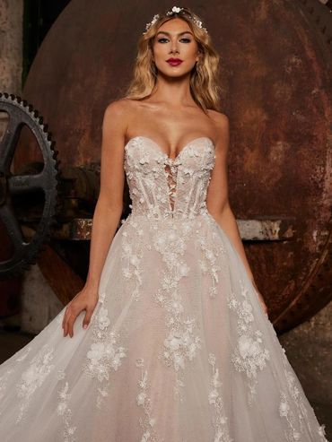 Calla Blanche Crishell Wedding Dress Tampa Florida