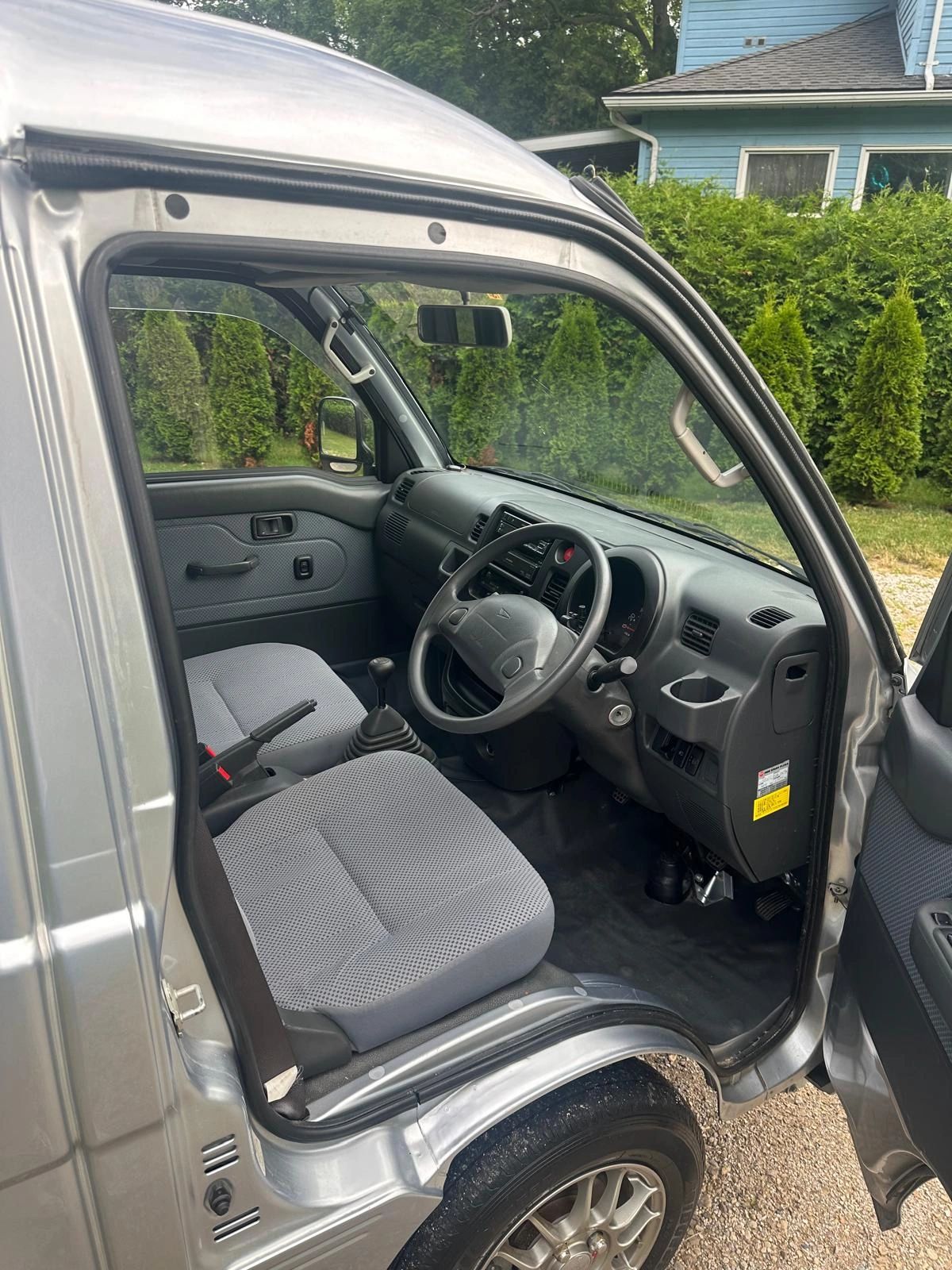 2008 Daihatsu Hijet JDM car for sale — photo 9 of 10