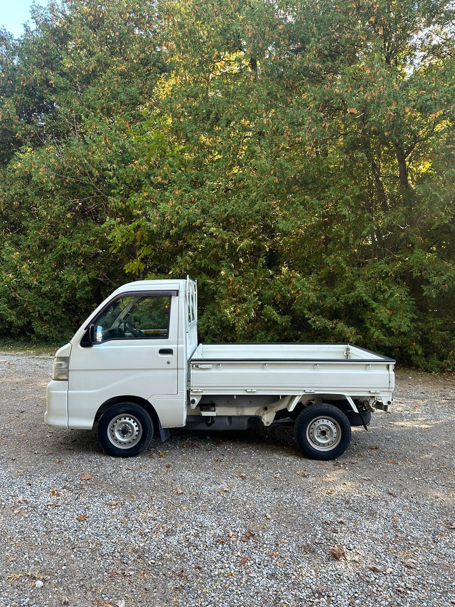 2005 Daihatsu Hijet JDM car for sale — photo 4 of 10