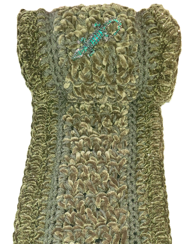 Vintage green chenille bathrobe with embroidered detail.