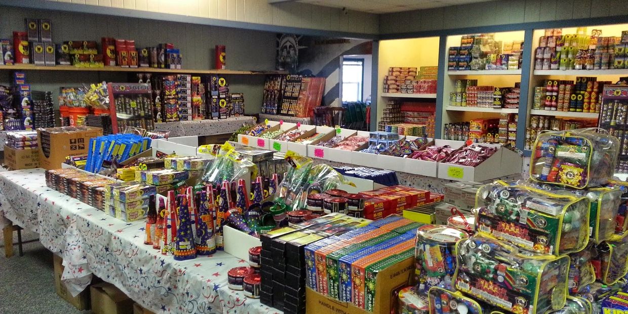 ABOUT US Big Gator Fireworks