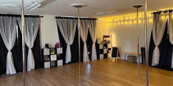 M'age Flow Pole & Fitness classes In Weatherford, Texas
Womens Fitness Body/mind/soul