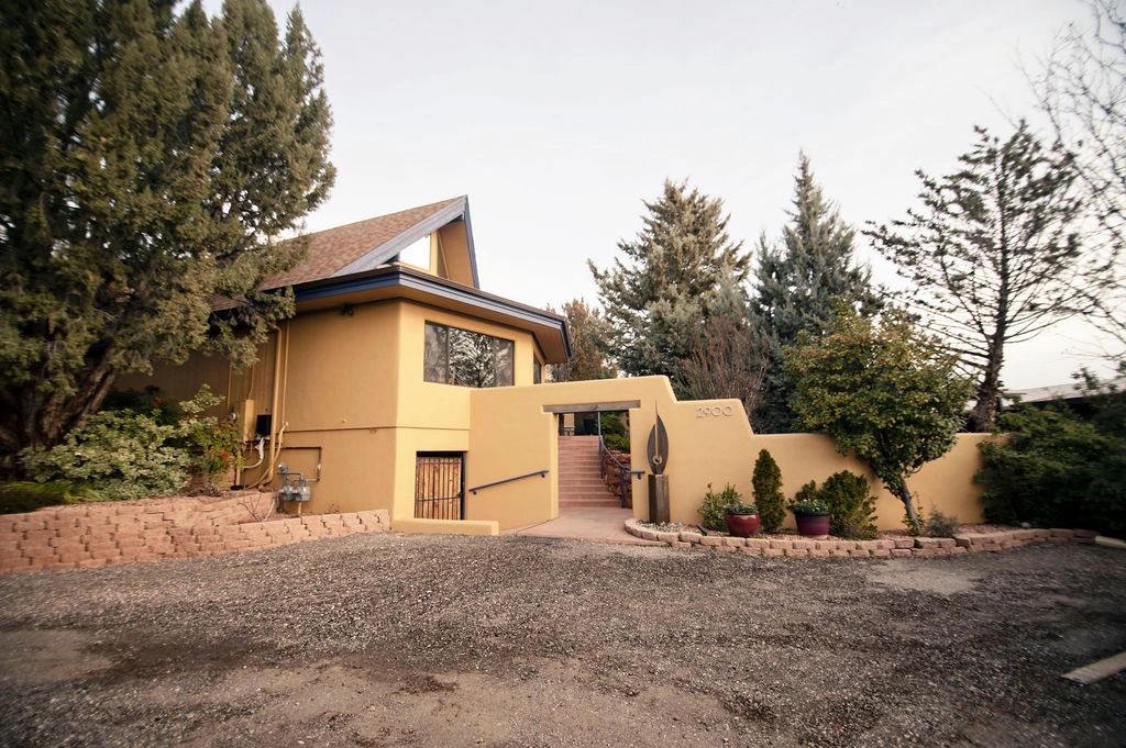 The Inn at Thunder Mountain — Sedona