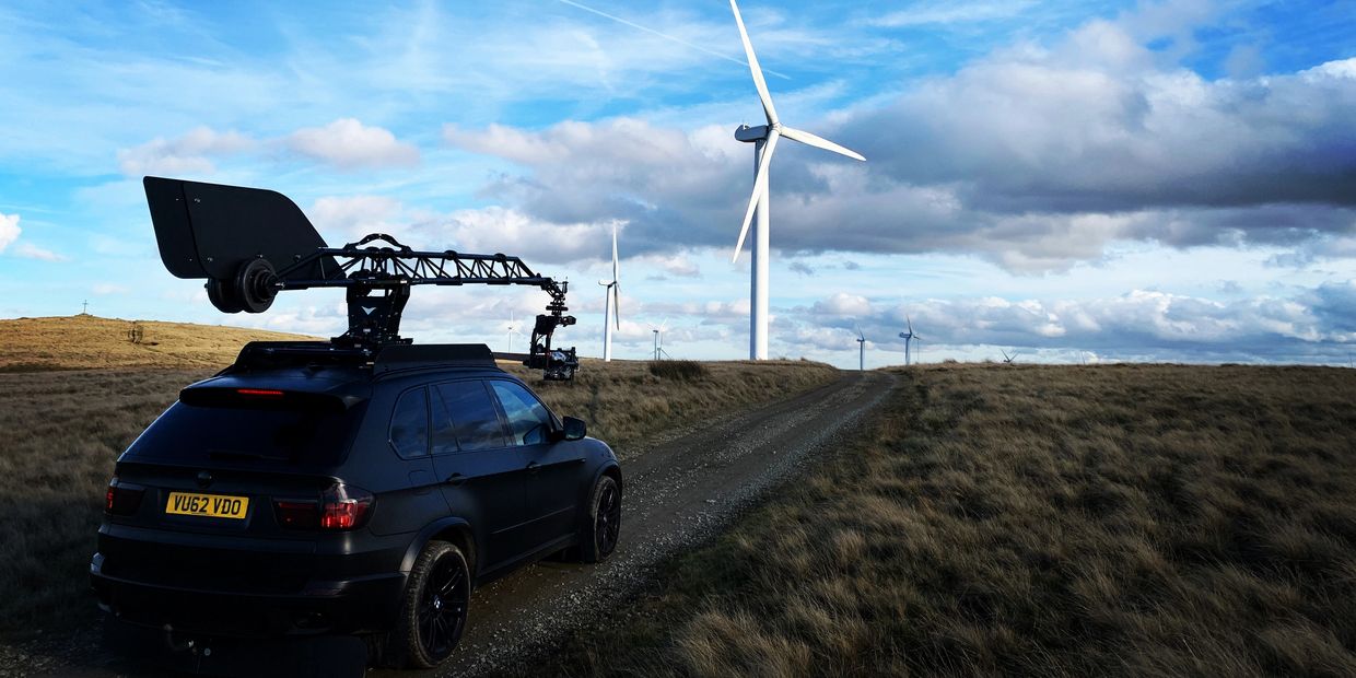 Motocrane