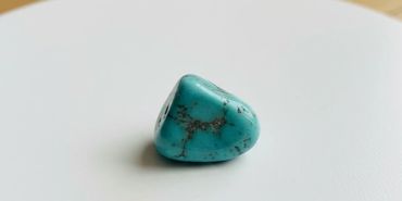 turquoise-raw-stone-protection-and-health.jpg