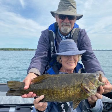 In the Zone Angling Smallmouth Bass  Niagara River, Lake Erie, Fort Erie, Buffalo, Niagara Falls