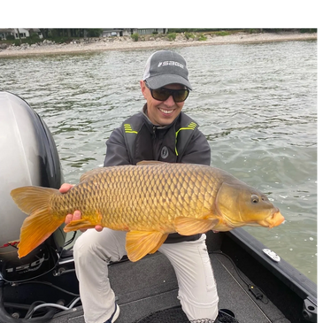 Carp fly fishing, Lake Erie, Crystal Beach, Buffalo, Fort Erie, Niagara Falls, Ontario