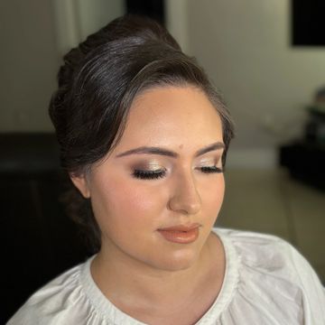 Bride's Wedding Day Hair & Makeup Glam 