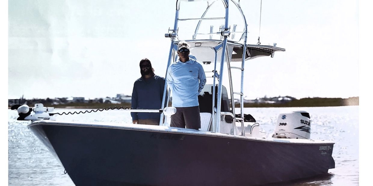  CaptainBrad  teaching navigation  and proper boat training in Daytoan Beach