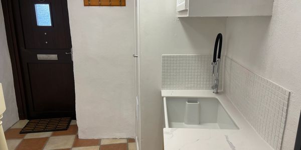 New butler sink on the ground floor at Banjo Cottage, Looe, Cornwall