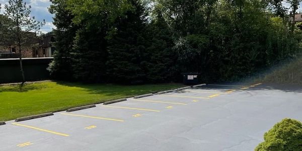 Parking Lot Sealcoat/Line Striping Palos Hills, IL