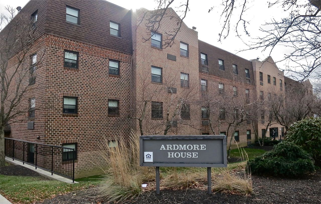 Ardmore House Building from Ardmore Avenue view