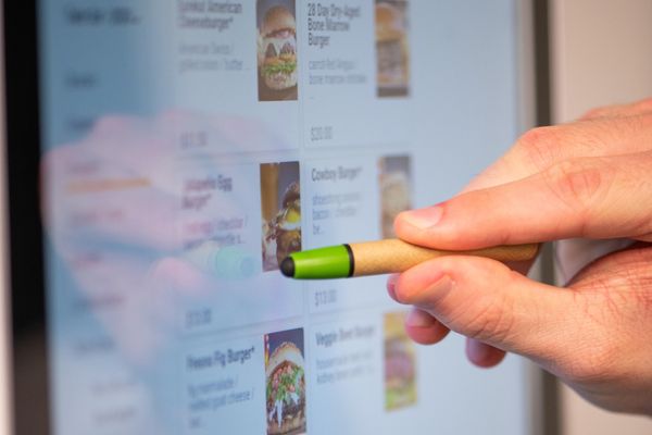 Use ECO-Stylus on ordering kiosks!