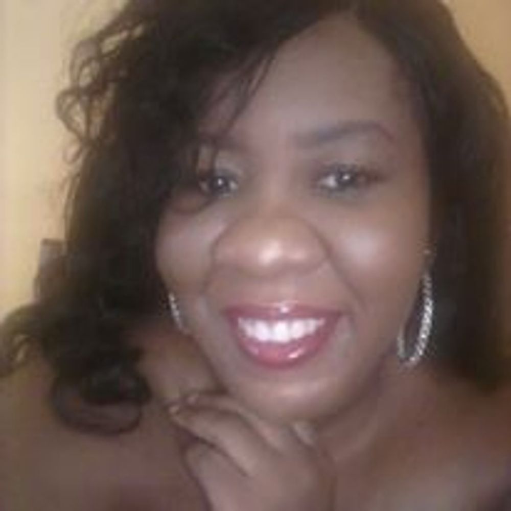 Loving my curvy life!