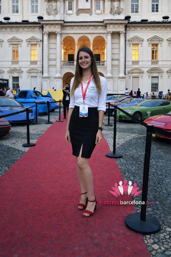 hostess Barcelona fira coche