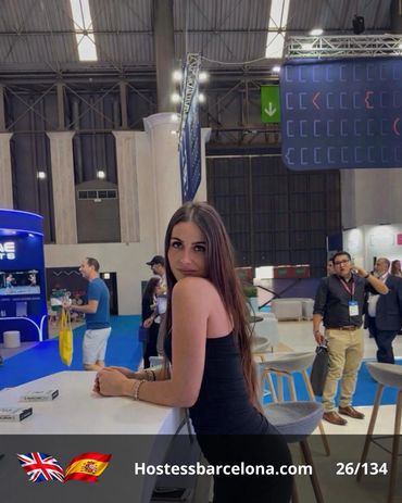Hostess with experience in large-scale international trade shows.