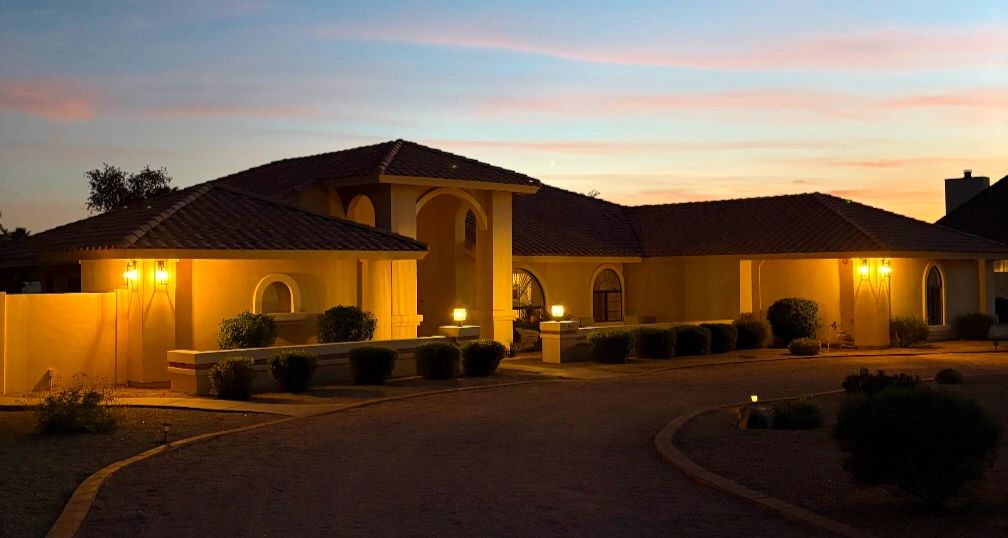 Outdoor lighting installation 