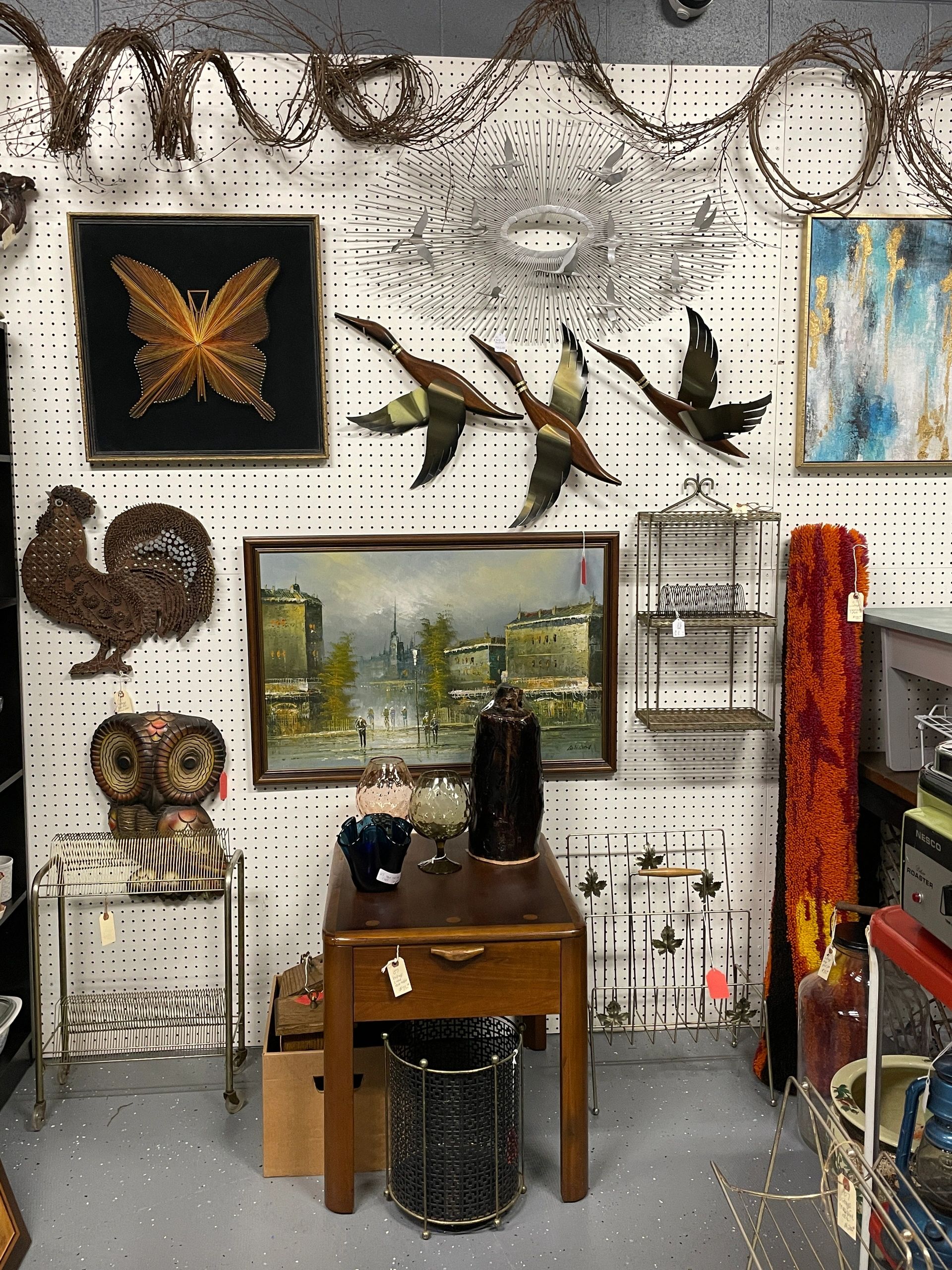 Timeless Vintage and Consignment