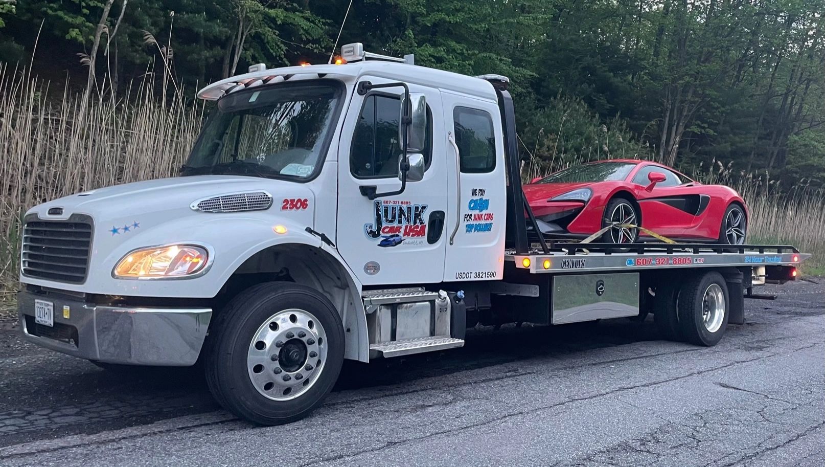 Junk Car & Towing USA logo