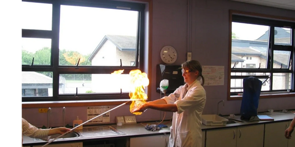 Fire hands
Demonstrations
Science education
engaging