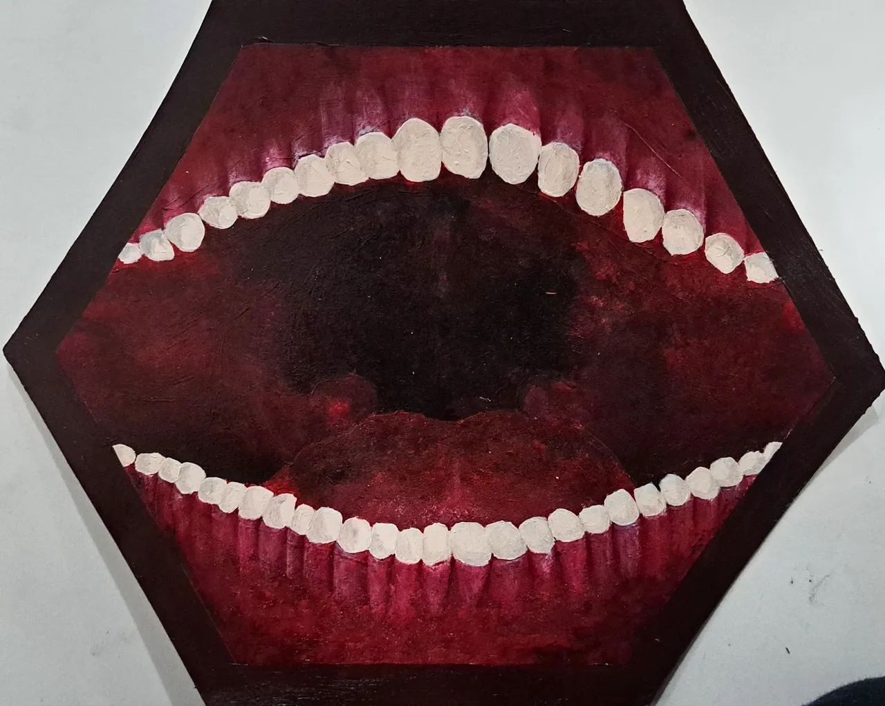 Natural Teeth

Bristol Board and Oil Paint 

10in x 8in

2023 