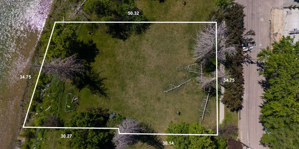 With almost half an acre of land, this expansive property will make a gracious estate, a legacy. A s