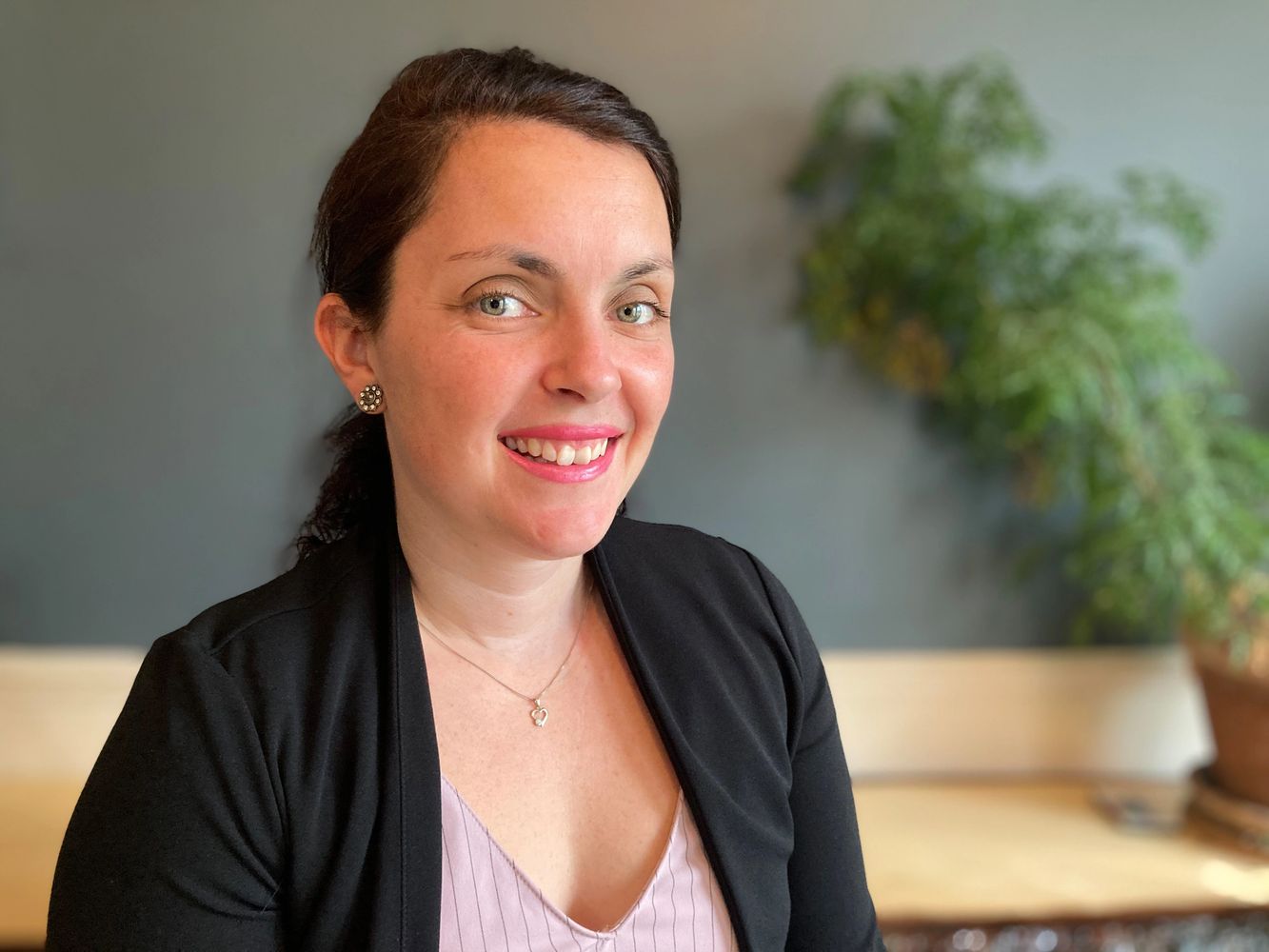Cindy Perron -  Travailleuse sociale & Psychothérapeute 
