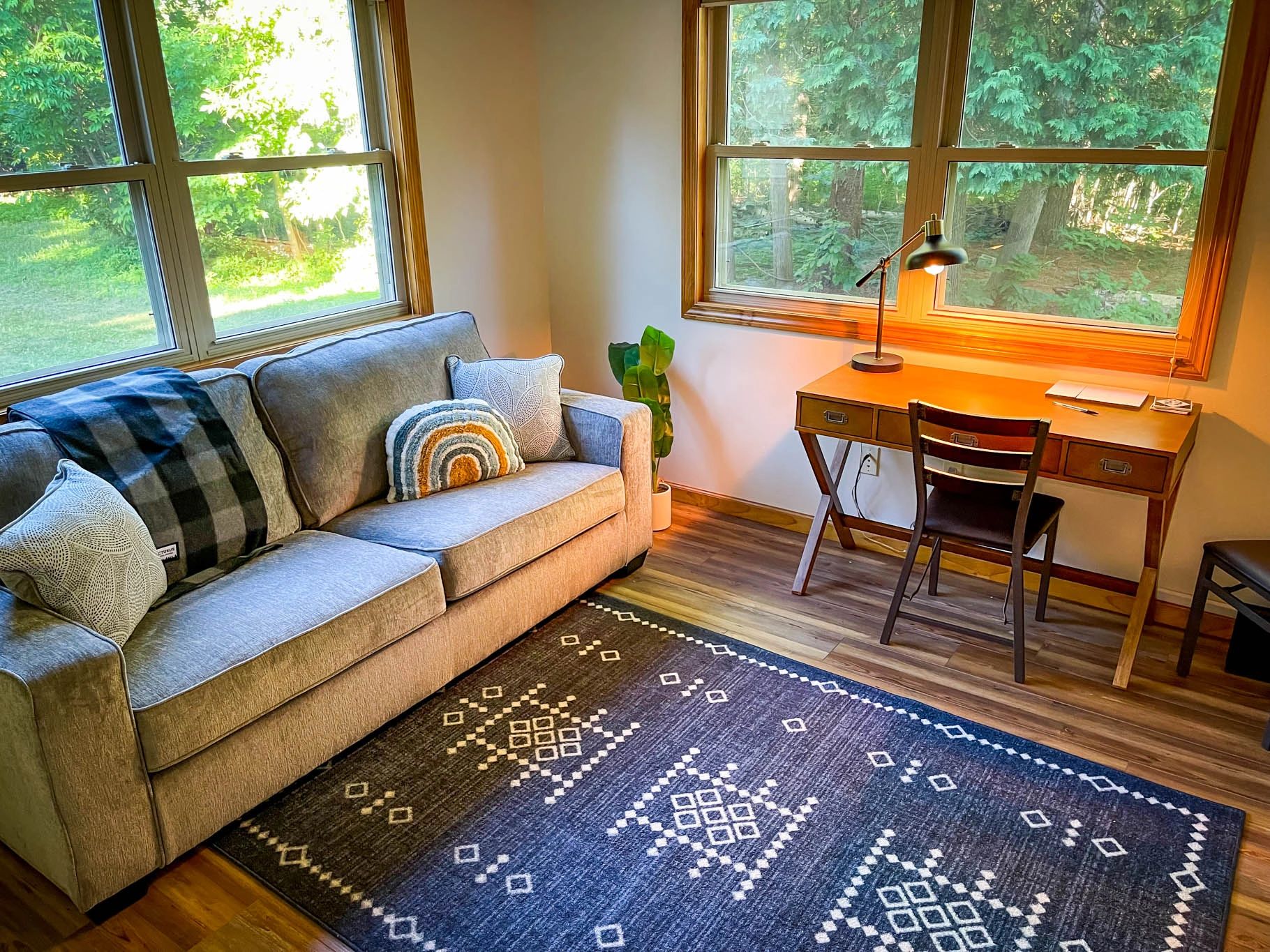 Firefly Lodge — photo 13 of 16