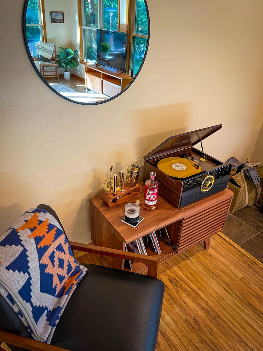 Firefly Lodge — photo 16 of 16