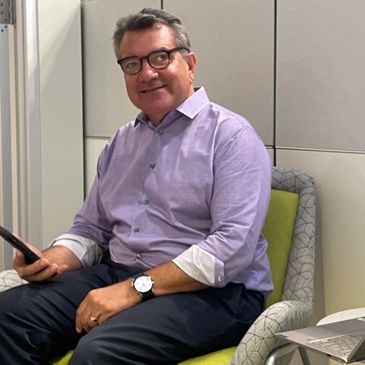Mike Depoian sales enablement coach who trains sales teams to boost morale and increase retention