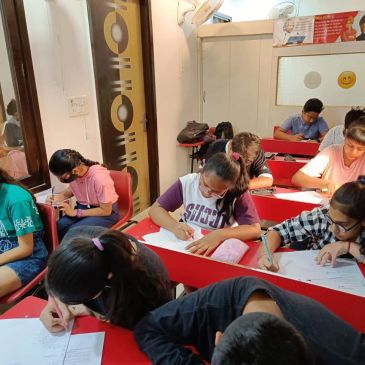 "CBSE coaching classroom at Ignition Career Institute in Ashok Vihar Delhi"