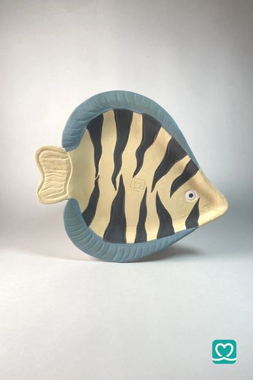 The Driftwood Angelfish  Platter
Bring a touch of the ocean to your dining experience with this hand