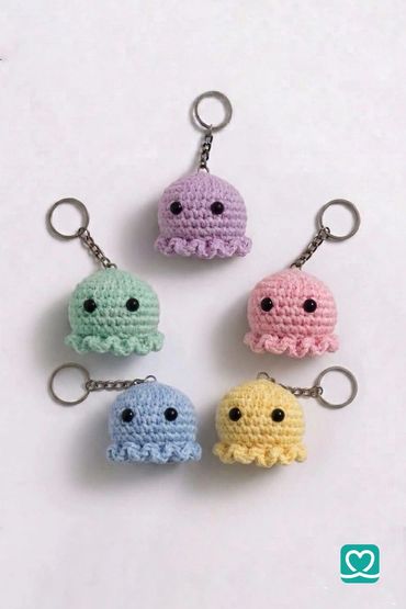 The Octo-Friends Family 🐙 Keychains
​A gentle family of companions.