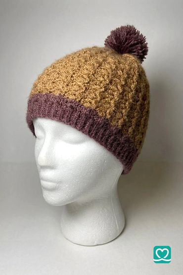The Autumn Harvest Pom-Pom Beanie 🤠 
​Bring everlasting warmth to your cold-weather style.p