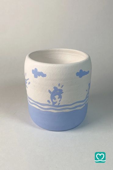 Coastal Marine Life Desk Cup🐟
Elevate your workspace with this handcrafted ceramic vessel.