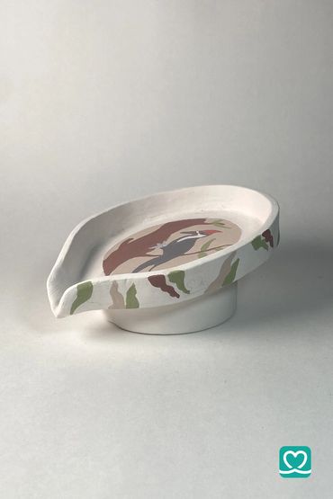 The Woodland Woodpecker 🪵 Soap Dish
Elevate your space with a pop of nature with this soap dish.