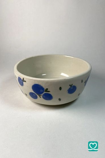The Sweet Berry Bowl 🫐🍃
Handcrafted with delicate blue berry motifs, this charming ceramic bowl.