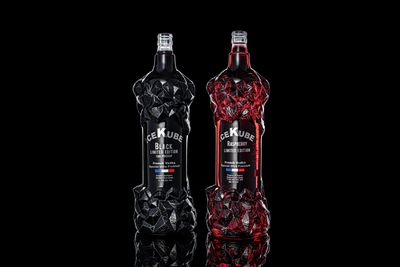 Custom gin glass bottle by ShiLai™ – OEM spirit bottle manufacturer