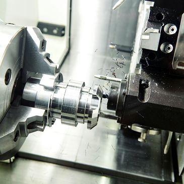 Lathe with live tooling