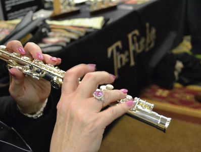 Di Zhao Mini Di  - beginner flute with curved headjoint - The Flute Loft flute shop.