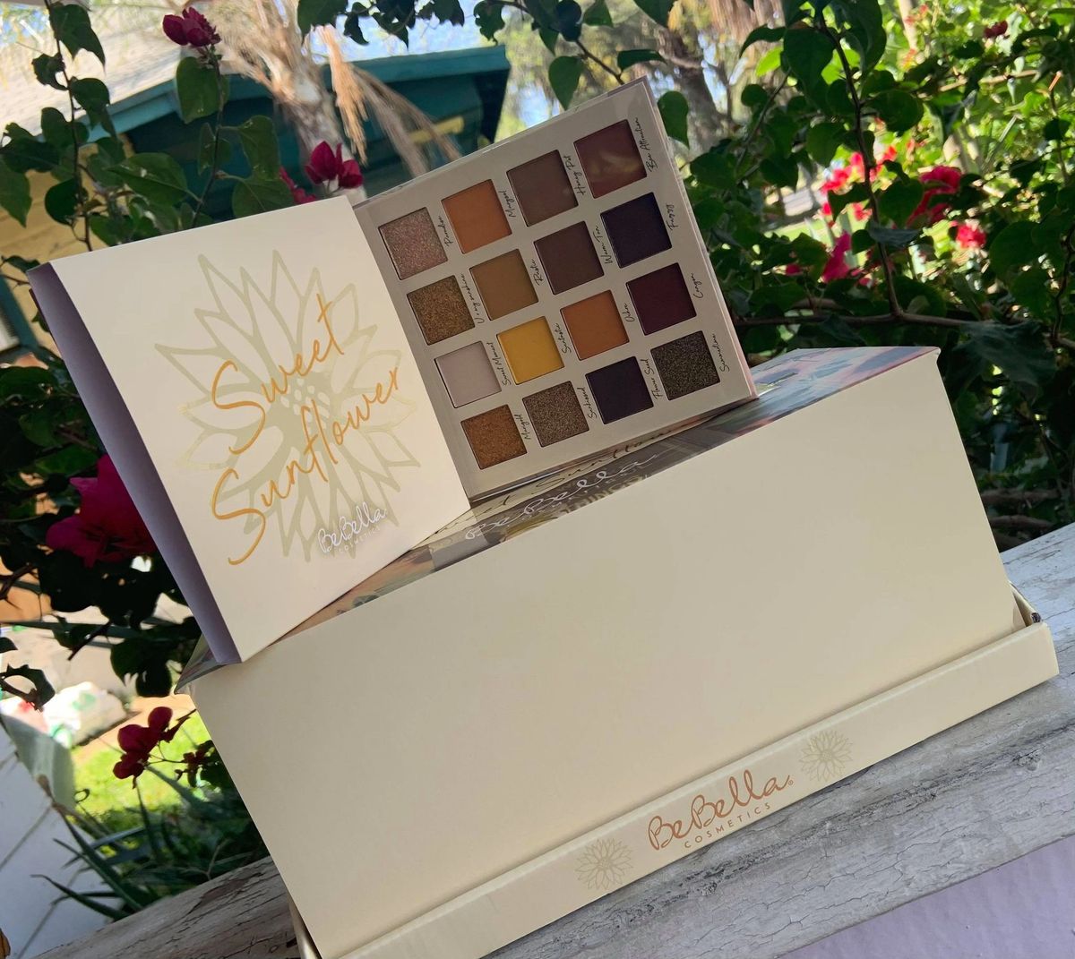 Sweet Sunflower Eyeshadow Palette