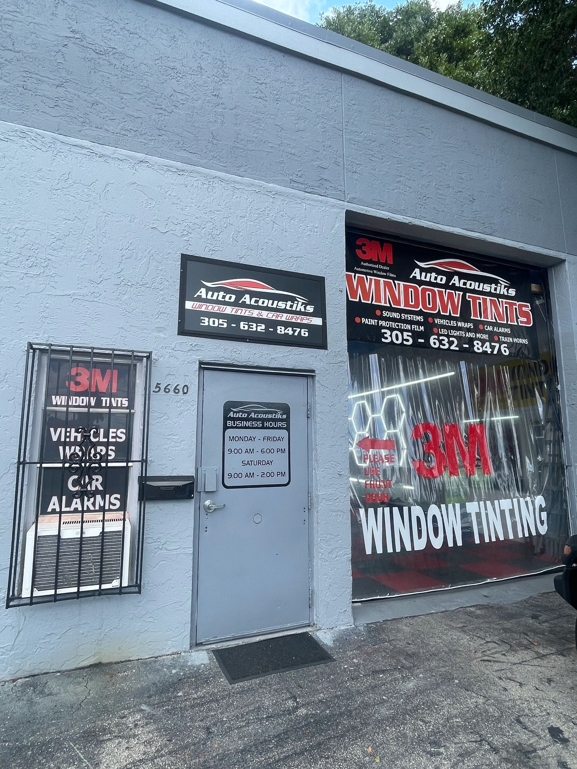 Auto Acoustiks Tints & Wraps