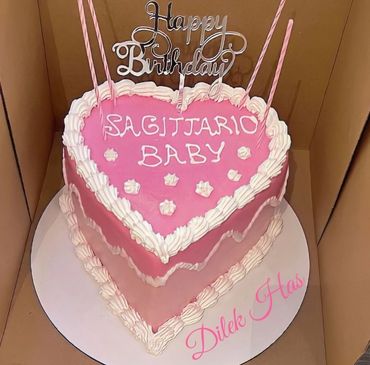 Pembe kalp pasta 